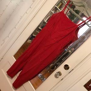 $20 or 2/$20 OLD NAVY XL red linen cropped jumpsuit perfect for summer!